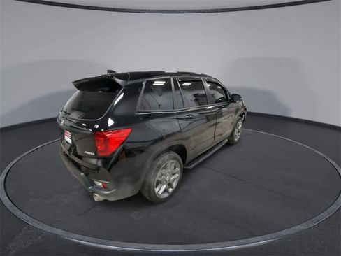 Used 2023 Honda Passport EX-L image 8