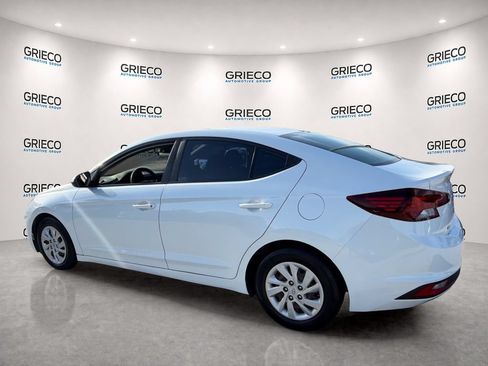 Used 2020 Hyundai Elantra SE w/ Cargo Package (C1) FWD image 5