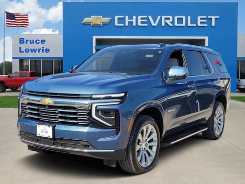 Used 2025 Chevrolet Tahoe Premier AWD/4WD image 1