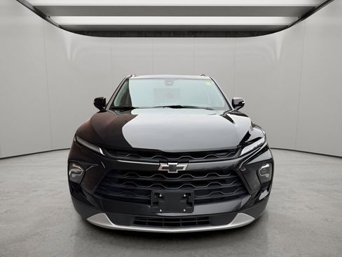 Used 2023 Chevrolet Blazer LT w/ Midnight/Sport Edition image 8