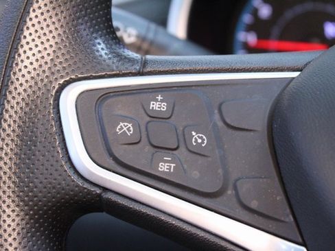 Used 2022 Chevrolet Malibu LT image 20