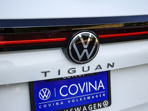 New 2026 Volkswagen Tiguan SE image 11