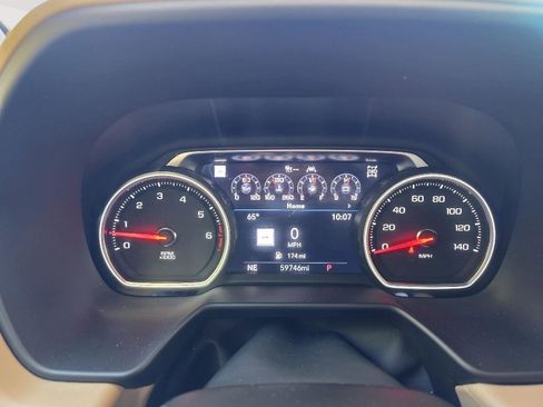 Used 2021 Chevrolet Tahoe Premier w/ Premium Package image 9