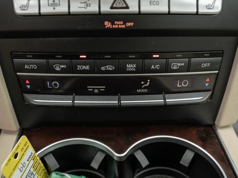 Used 2015 Mercedes-Benz E 400 Coupe w/ Premium 1 Package image 30