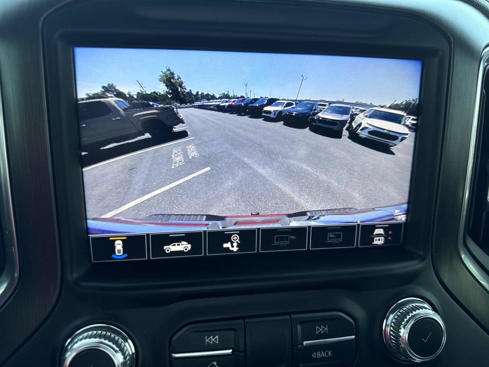Used 2022 GMC Sierra 2500 AT4 w/ Gooseneck/5TH Wheel Package AWD/4WD image 25