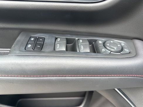 Used 2022 Chevrolet Tahoe RST w/ Sport Performance Package image 9