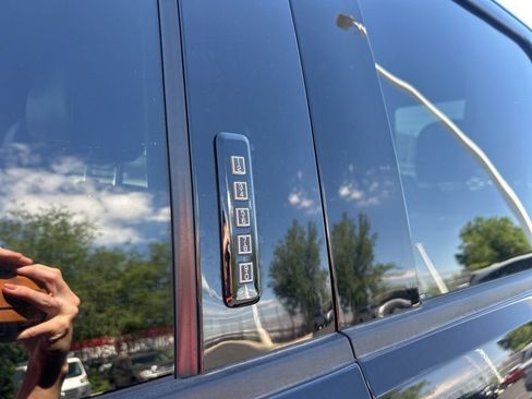 Used 2021 Ford F150 Lariat w/ Max Trailer Tow Package AWD/4WD image 19