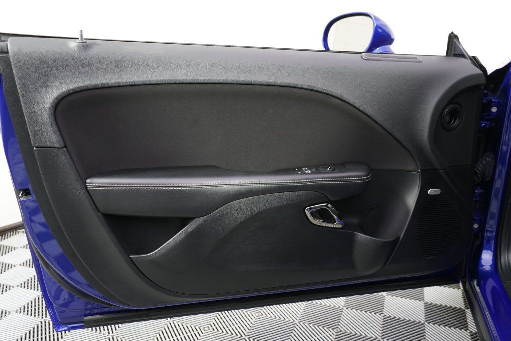 Used 2020 Dodge Challenger SRT Hellcat RWD image 29