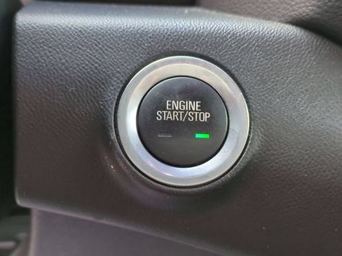 Used 2020 GMC Terrain SLE w/ Driver Convenience Package FWD image 21