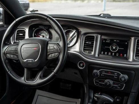 Used 2022 Dodge Charger SXT image 14