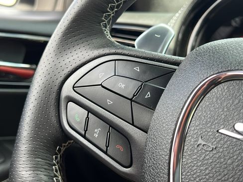 Used 2024 Dodge Durango SRT AWD/4WD image 27