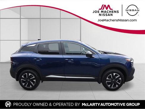 New 2026 Nissan Kicks SV w/ SV Premium Package image 6