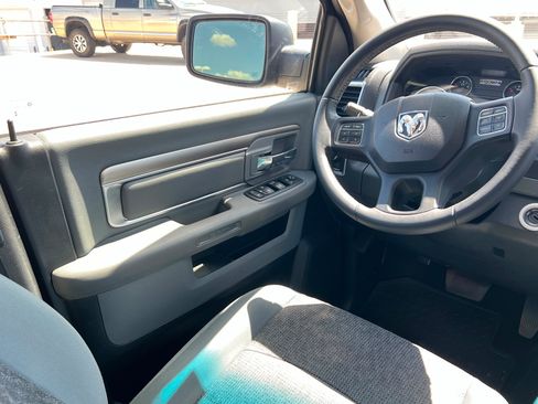 Used 2018 RAM 1500 Big Horn AWD/4WD image 12