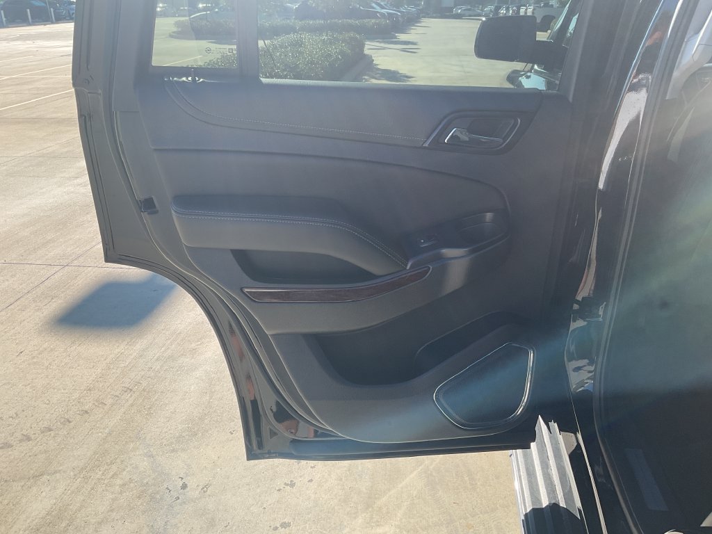 Used 2018 GMC Yukon SLT RWD image 14