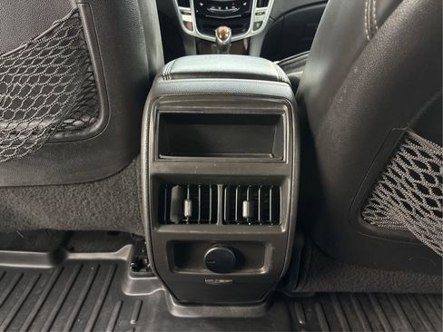 Used 2015 Cadillac SRX Luxury AWD/4WD image 27