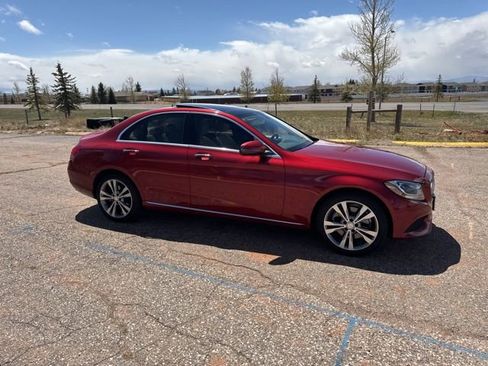 Used 2017 Mercedes-Benz C 300 4MATIC Sedan image 12
