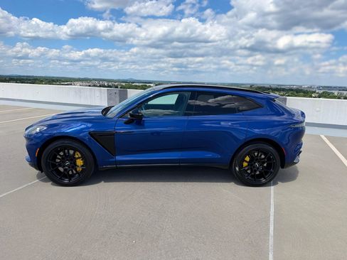 Used 2021 Aston Martin DBX AWD/4WD image 7