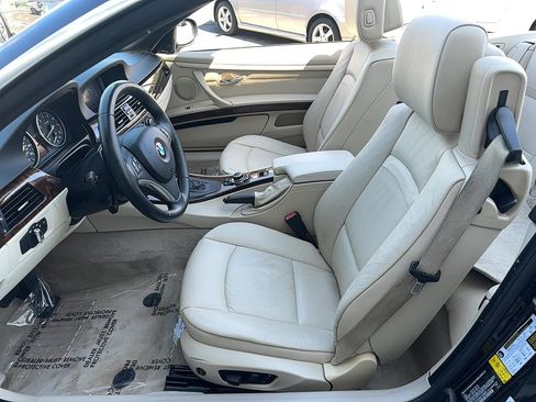 Used 2013 BMW 328i Convertible RWD image 6