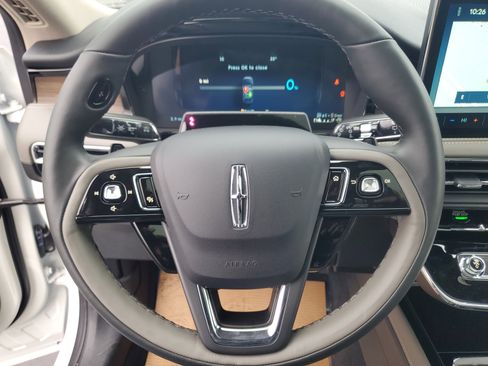 New 2026 Lincoln Corsair Grand Touring image 15