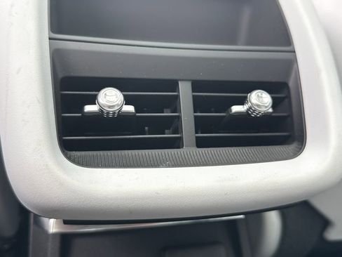 New 2026 Cadillac Lyriq Premium Luxury image 10