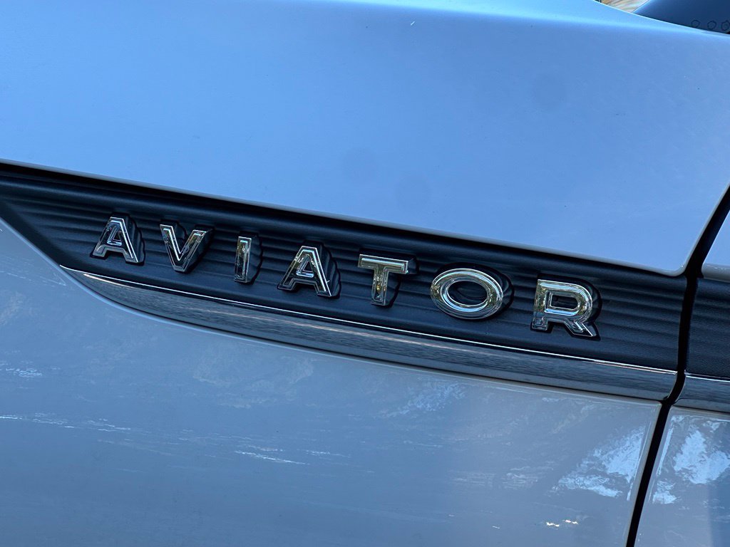 New 2027 Lincoln Aviator Reserve w/ Illumination Package AWD/4WD image 29