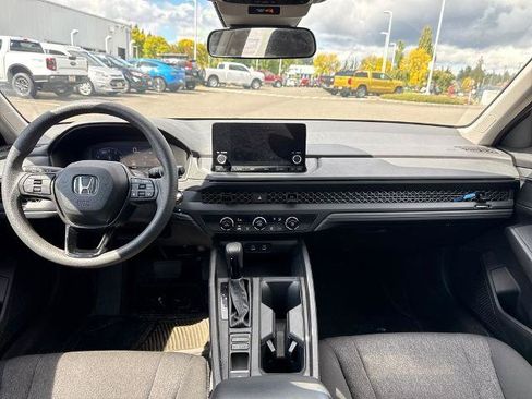 Used 2023 Honda Accord LX image 6