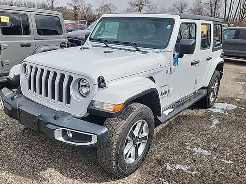 Used 2021 Jeep Wrangler Unlimited Sahara w/ Uconnect 4C Nav & Sound Group image 2