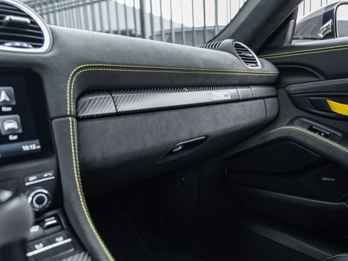 Certified 2025 Porsche 718 Cayman GT4 RS RWD image 50