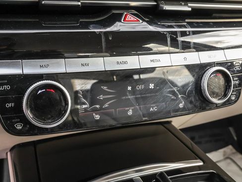 Used 2022 Genesis G80 2.5T image 24