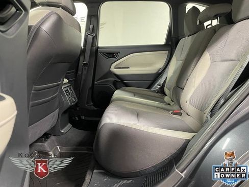 Used 2025 Subaru Forester Premium AWD/4WD image 22