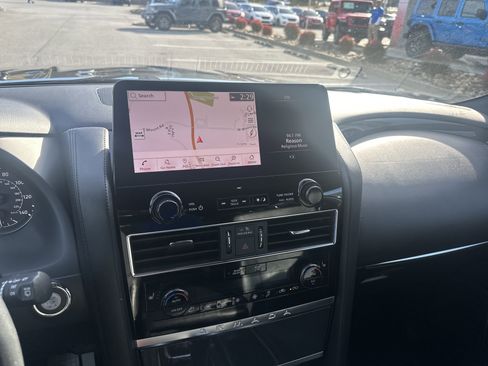 Used 2021 Nissan Armada SL w/ Midnight Edition Package image 42