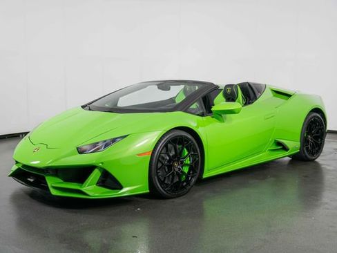 Used 2023 Lamborghini Huracan EVO AWD/4WD image 4