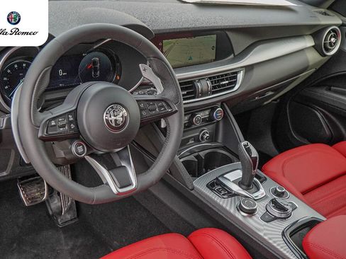 New 2025 Alfa Romeo Stelvio Sprint w/ Veloce Package AWD/4WD image 8
