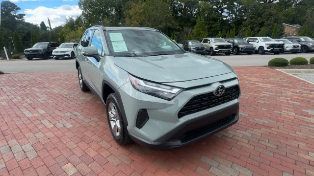 Used 2023 Toyota RAV4 XLE w/ Convenience Package FWD image 5