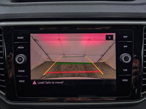 Used 2023 Volkswagen Atlas SEL Premium image 43