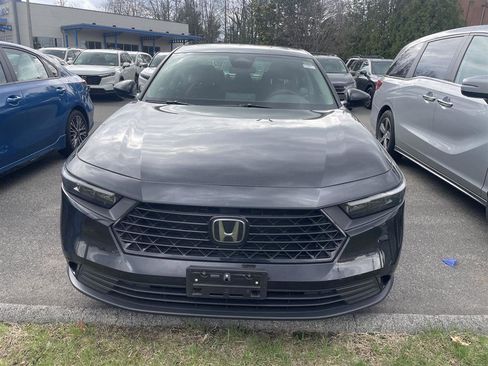Used 2023 Honda Accord EX image 2