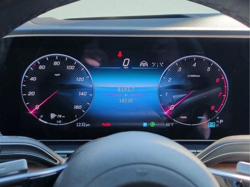 Used 2025 Mercedes-Benz GLS 450 4MATIC image 37