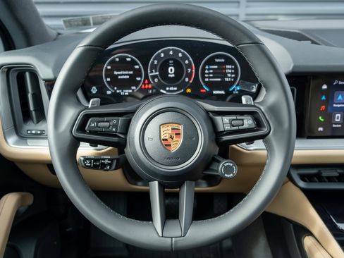 New 2026 Porsche Cayenne image 6