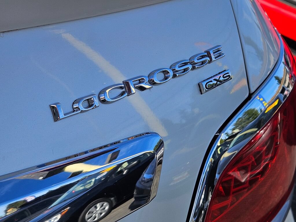 Used 2011 Buick LaCrosse CXS w/ Driver Confidence Package FWD image 10