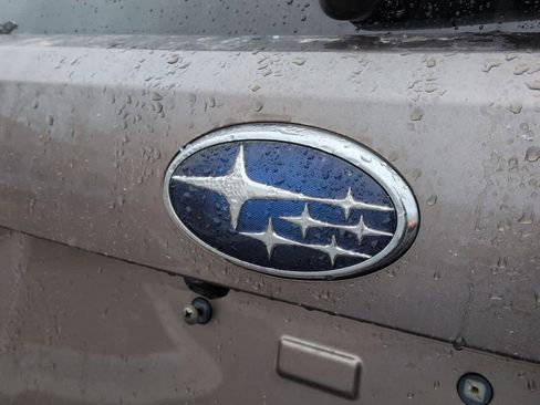 Used 2022 Subaru Forester Limited image 11