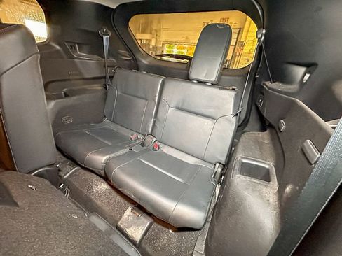 Used 2024 Mitsubishi Outlander SE image 12