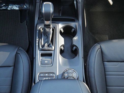 New 2025 Ford Ranger Lariat w/ FX4 Off-Road Package image 23