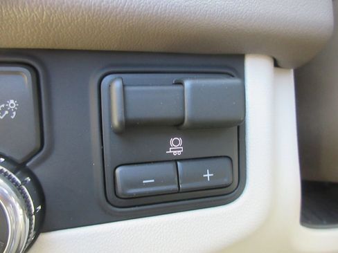 New 2026 GMC Yukon XL Denali AWD/4WD image 20