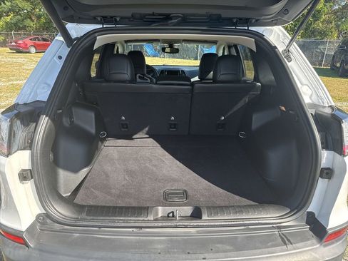 Certified 2019 Jeep Cherokee Limited image 21