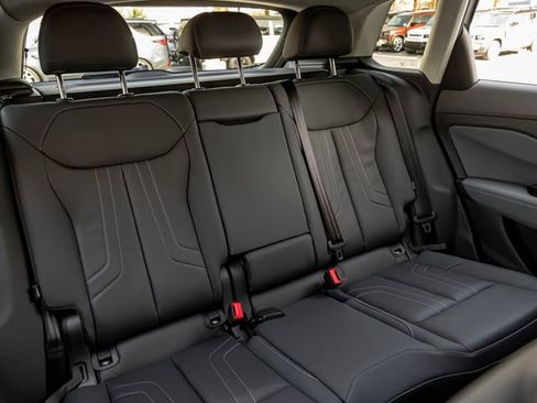 New 2026 Audi Q3 quattro 2.0T AWD/4WD image 31