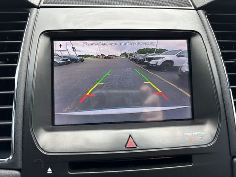 Used 2019 Ford Taurus SEL w/ Equipment Group 201A AWD/4WD image 20
