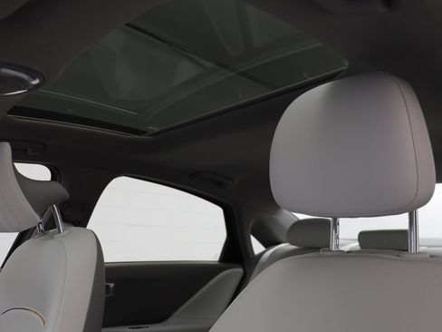 Used 2024 Hyundai Ioniq 6 Limited image 16