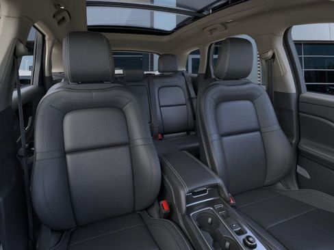 New 2025 Lincoln Corsair Grand Touring w/ Equipment Group 302A AWD/4WD image 10