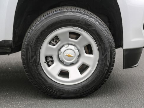 Used 2022 Chevrolet Colorado W/T w/ WT Convenience Package image 9