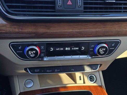 Used 2023 Audi Q5 2.0T Premium Plus image 27